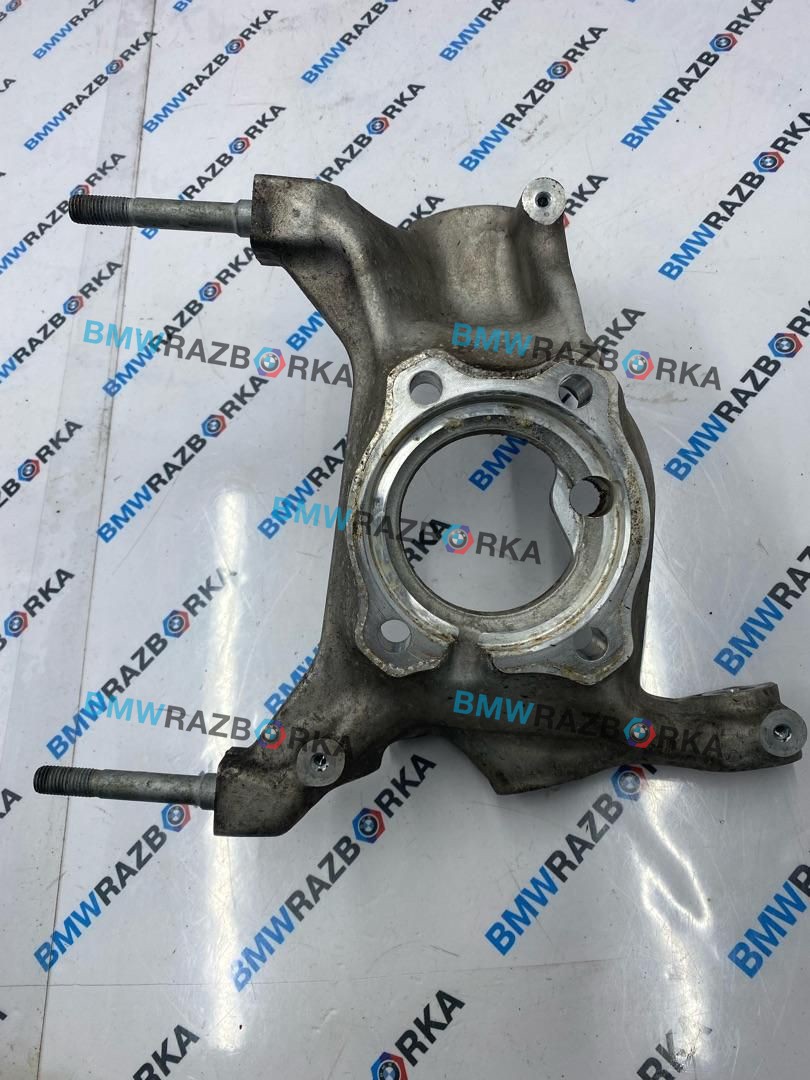 кулак поворотный правый BMW M2 G87 2024, S58B30A, АКПП, купе, задний привод, 8095664