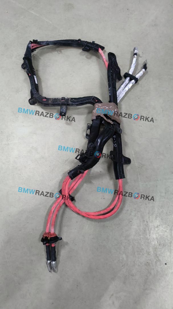 плюсовой провод аккумулятора BMW M4 G82/G83 G83 2023, S58B30A, АКПП, c3z, кабриолет, полный привод, 9107458, 61129107458