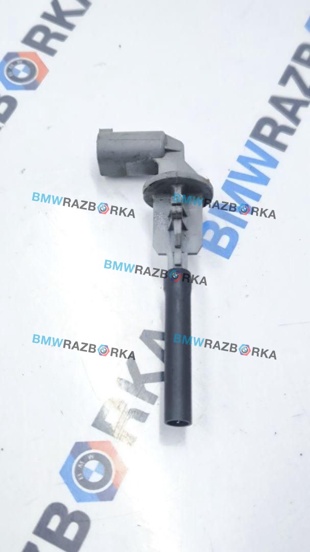 датчик уровня омывающей жидкости BMW 7 серия F01/F02 [рестайлинг] F01LCI 2012, 3.0 л., N57 D30 B, дизель, седан, 7524812