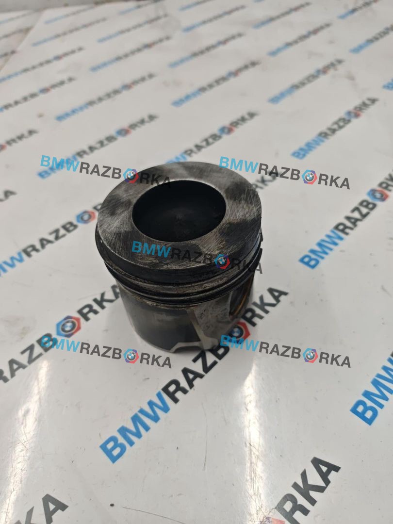 поршень BMW X5 G05 2021, 3.0 л., B57 D30 B, дизель, внедорожник 5 дв., 8477075