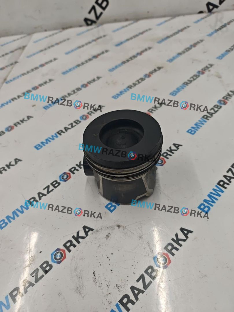 поршень BMW X5 G05 2021, 3.0 л., B57 D30 B, дизель, внедорожник 5 дв., 8477075