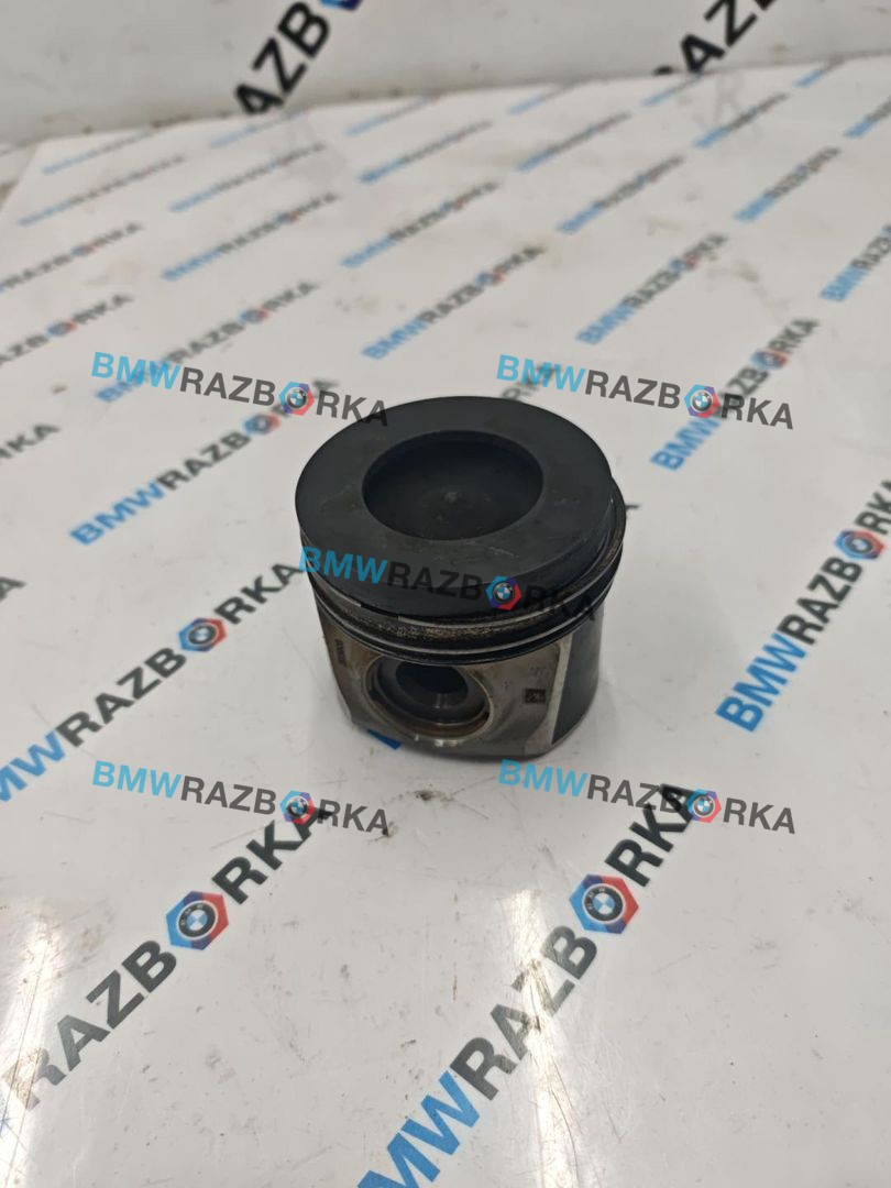 поршень BMW X5 G05 2021, 3.0 л., B57 D30 B, дизель, внедорожник 5 дв., 8477075
