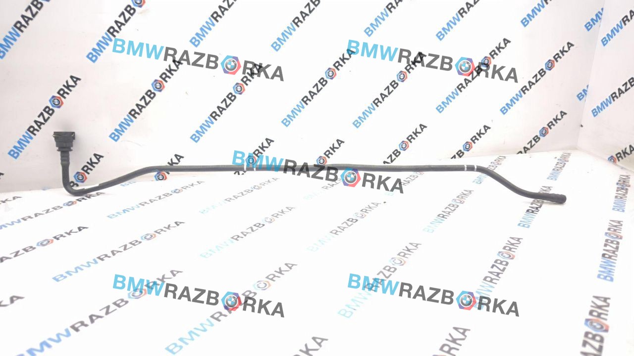 патрубок расширительного бачка BMW M4 G82/G83 G83 2023, S58B30A, АКПП, кабриолет, 8096445