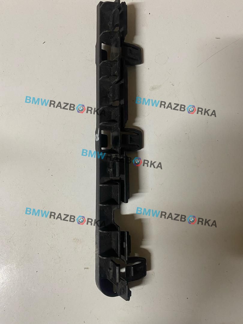 Кронштейн крепления порога BMW 5 серия F07/F10/F11 2009, 3.0 л., N57 D30 A, дизель, седан, 51777184776, 7184776