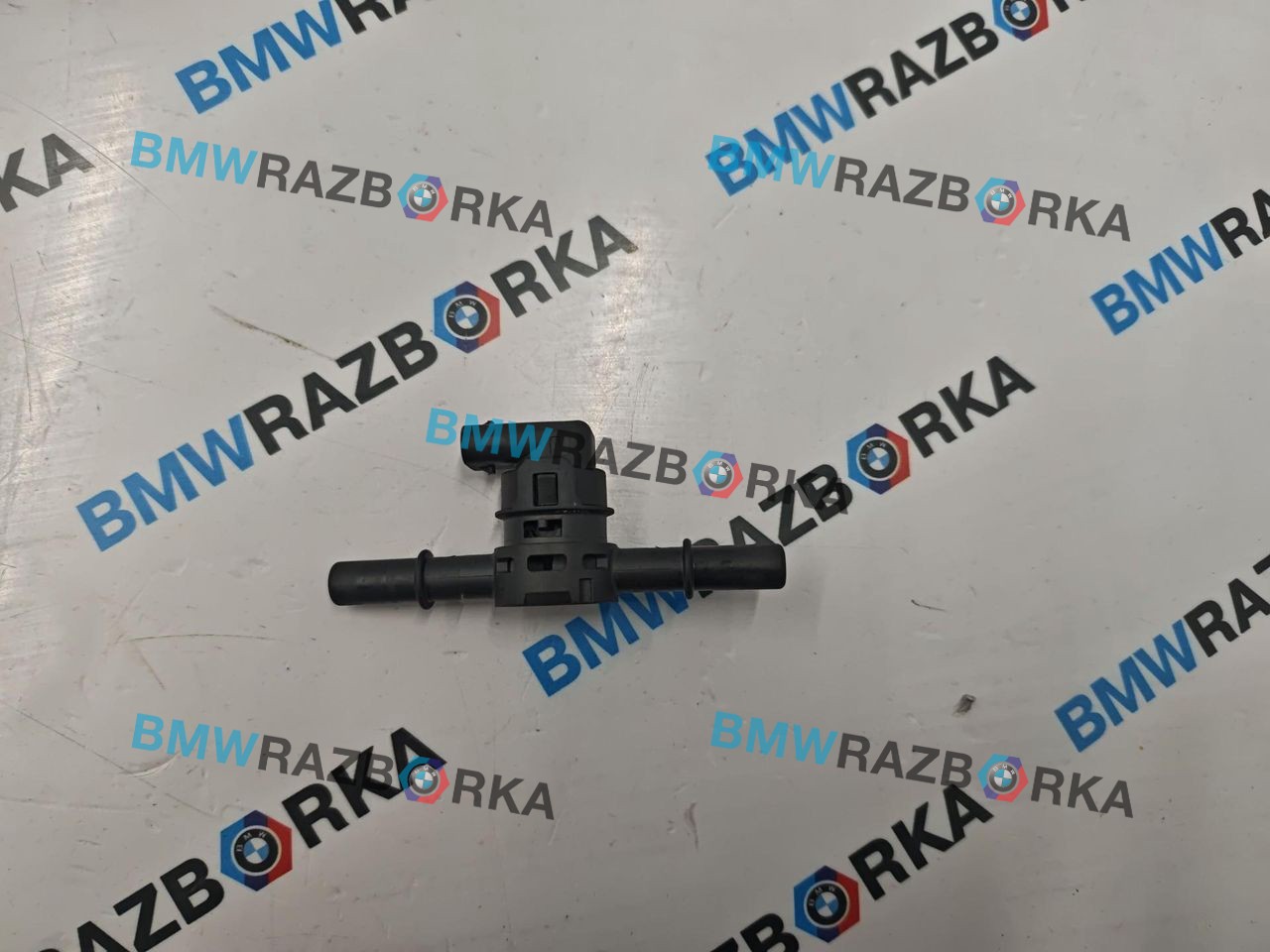 датчик давления топлива BMW X5 G05 [рестайлинг] G05 2023, 3.0 л., B58B30, бензин, внедорожник 5 дв., 9897156