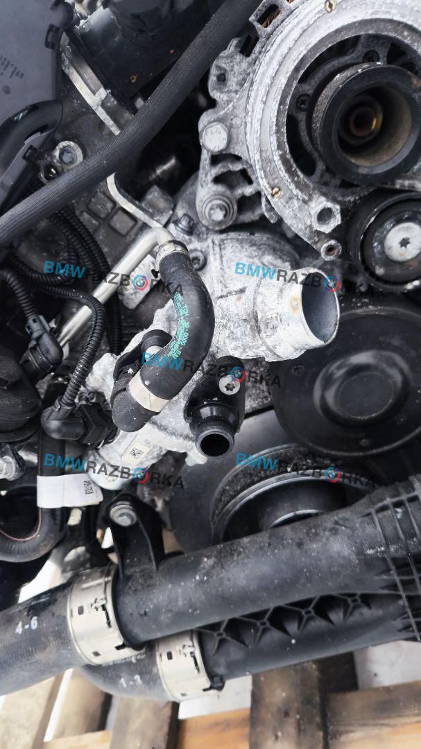 помпа BMW M4 G82/G83 G82 2021, S58B30A, АКПП, c36, купе, полный привод, правый руль, 8054857