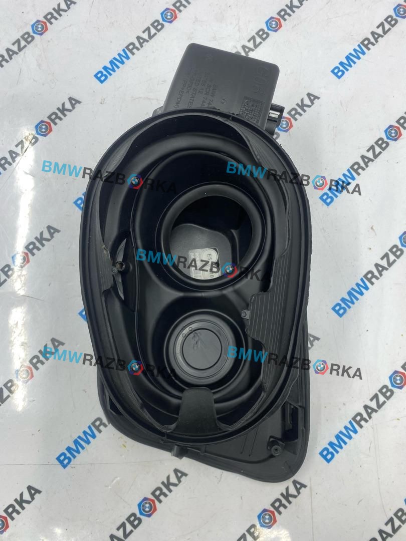лючок топливного бака BMW X6 G06 [рестайлинг] G06 2024, 3.0 л., B58B30P, бензин, АКПП, 416, внедорожник 5 дв., полный привод, 7440019, 7440022