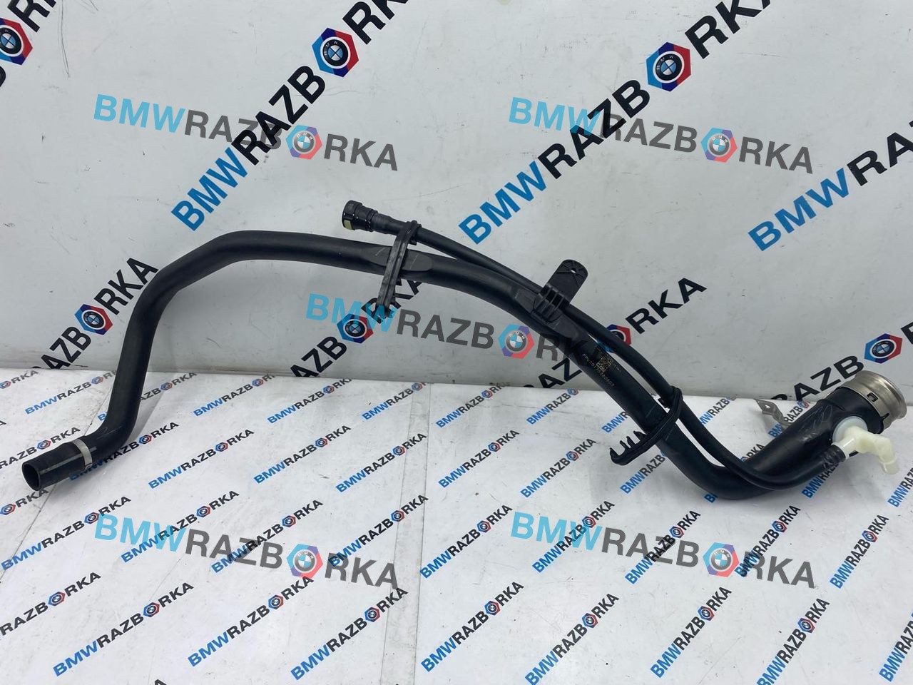 горловина топливного бака BMW X6 G06 [рестайлинг] G06 2024, 3.0 л., B58B30P, бензин, АКПП, 416, внедорожник 5 дв., полный привод, 5A34399
