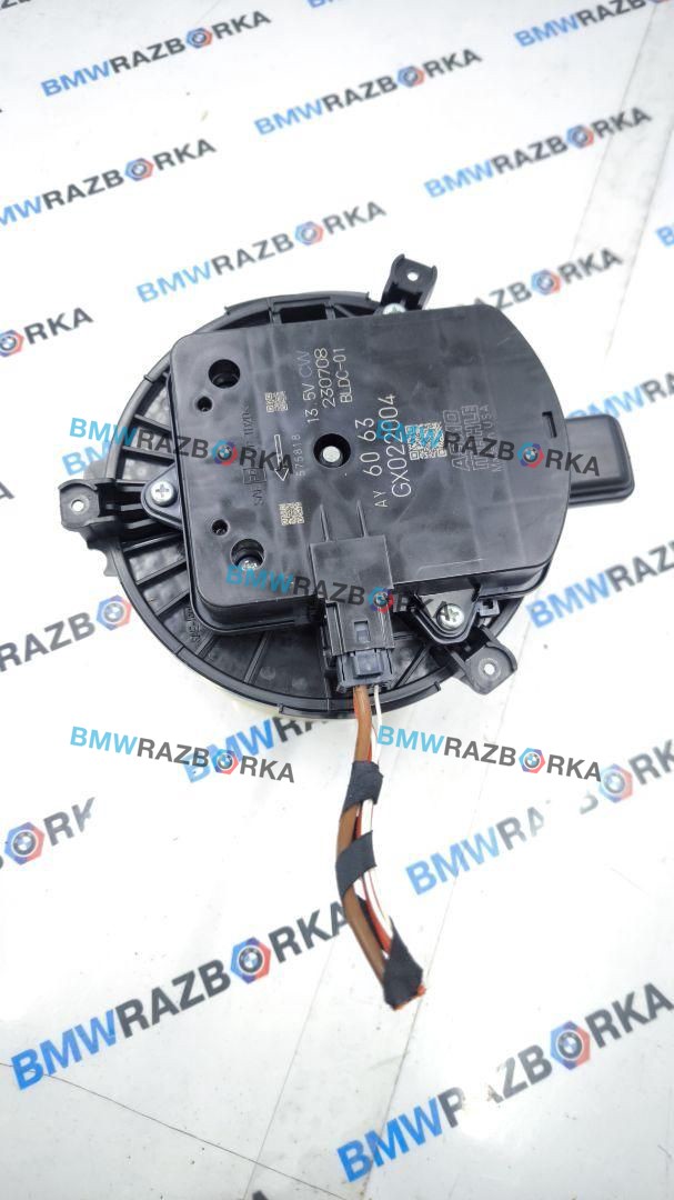 моторчик печки BMW X6 G06 [рестайлинг] G06 2024, 3.0 л., B58B30P, бензин, АКПП, 416, внедорожник 5 дв., полный привод