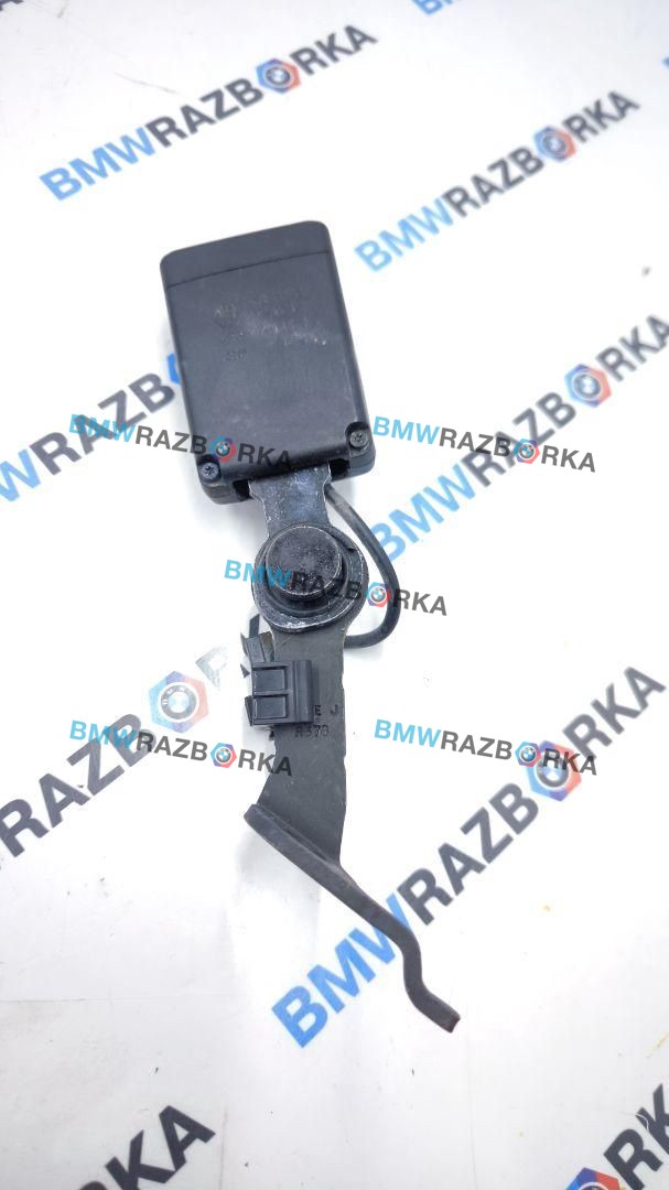 замок ремня безопасности BMW M5 F90 2019, 4.4 л., S63 B44 B, бензин, АКПП, 475, седан, полный привод, 7475017