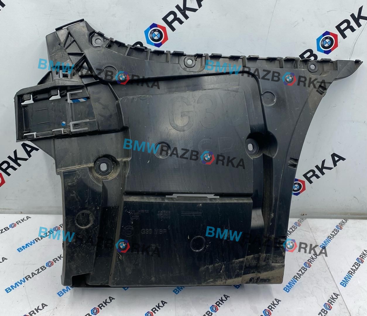 Крепление бампера заднего BMW M5 F90 2019, 4.4 л., S63 B44 B, бензин, АКПП, 475, седан, полный привод, 51128066722, 8066722