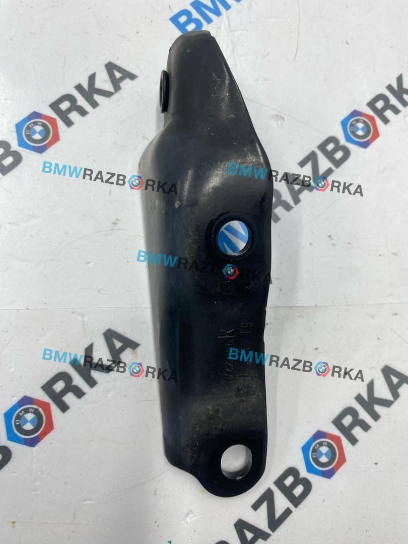 петля крышки багажника BMW X2 F39 2019, 2.0 л., B48A20E, бензин, 475, полный привод, 7423846