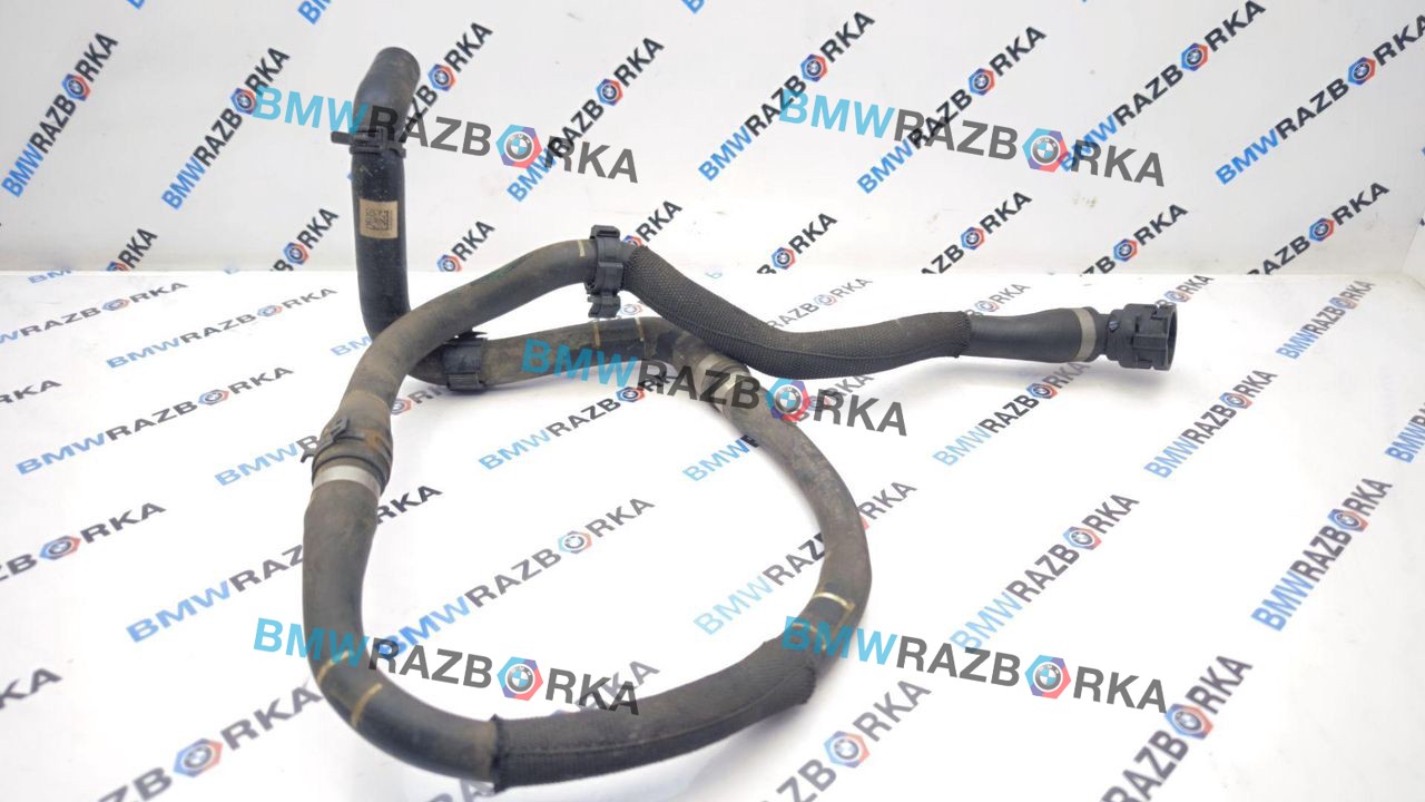 патрубок радиатора BMW X2 F39 2019, 2.0 л., B48A20E, бензин, 475, полный привод, 6832801, 6832803