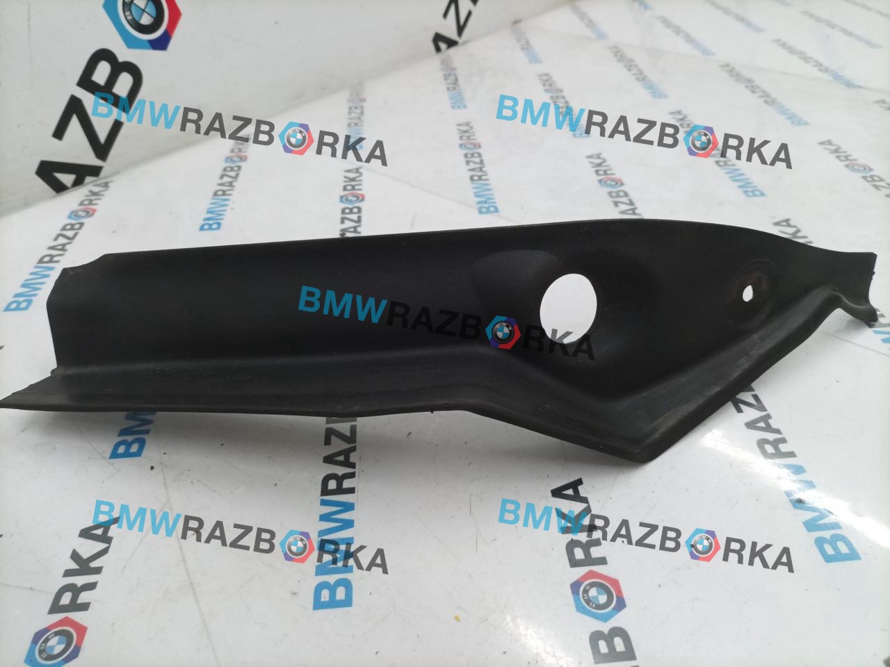 водосток крышки багажника BMW X3 G01 2019, 3.0 л., B58 B30 A, бензин, полный привод, 51597424600, 7424600