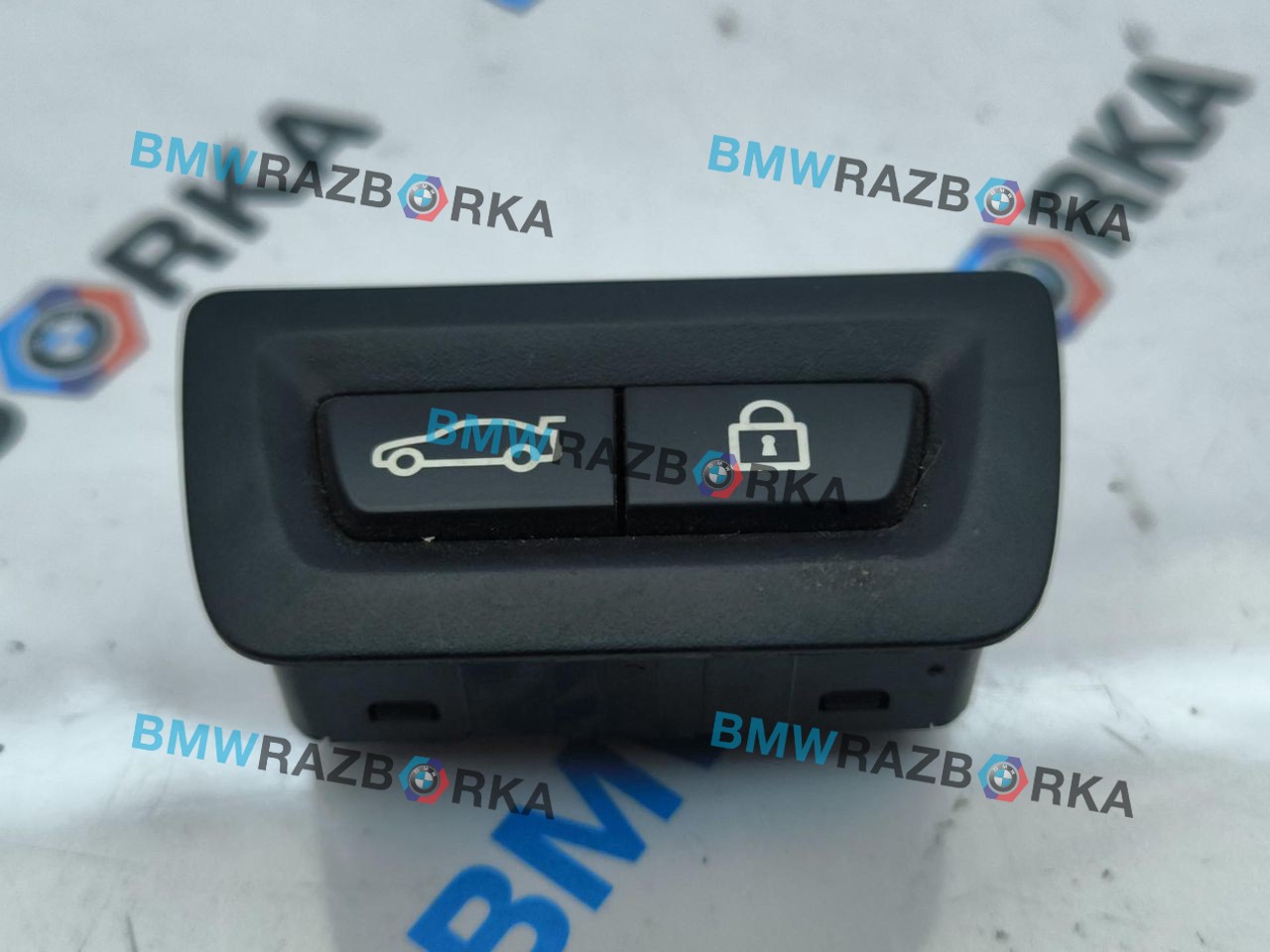 кнопка открытия багажника BMW 7 серия F01/F02 2011, 3.0 л., дизель, АКПП, седан, 9162645