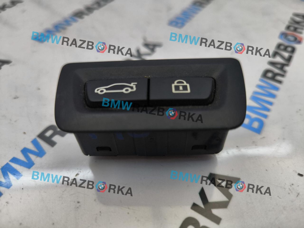 кнопка открытия багажника BMW 5 серия F07/F10/F11 2011, 3.0 л., дизель, АКПП, седан, 9162645
