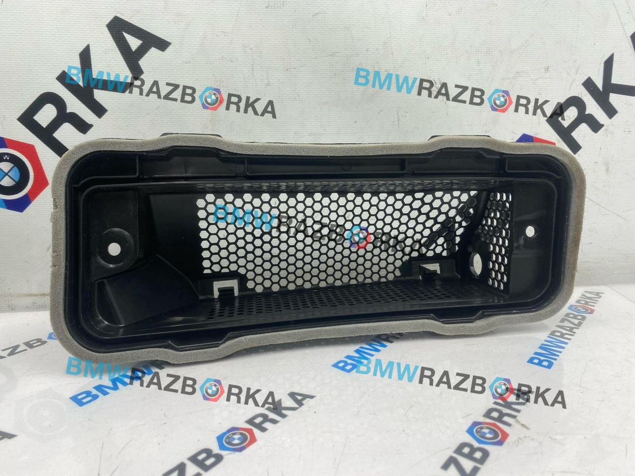 воздуховод печки BMW X6 G06 [рестайлинг] G06 2023, 3.0 л., i, B58B30, бензин, АКПП, a96, внедорожник 5 дв., полный привод, 9389370