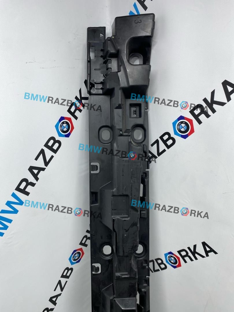 Кронштейн крепления порога BMW X6 G06 [рестайлинг] G06 2023, 3.0 л., i, B58B30, бензин, АКПП, a96, внедорожник 5 дв., полный привод, 7425466