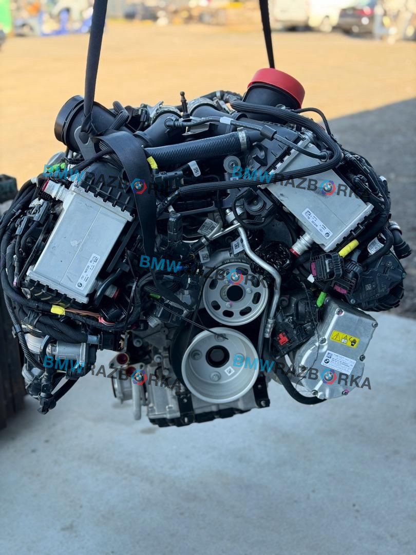 двигатель BMW XM G09 G09 2023, 4.4 л., i, S68B44, бензин, электро, АКПП, внедорожник 5 дв., полный привод