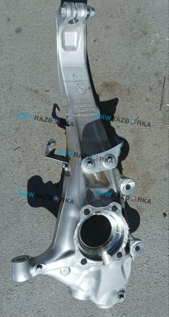 кулак поворотный левый BMW X6 G06 [рестайлинг] G06 2023, 3.0 л., i, B58B30, бензин, АКПП, a96, внедорожник 5 дв., полный привод, 31216876655, 6876655