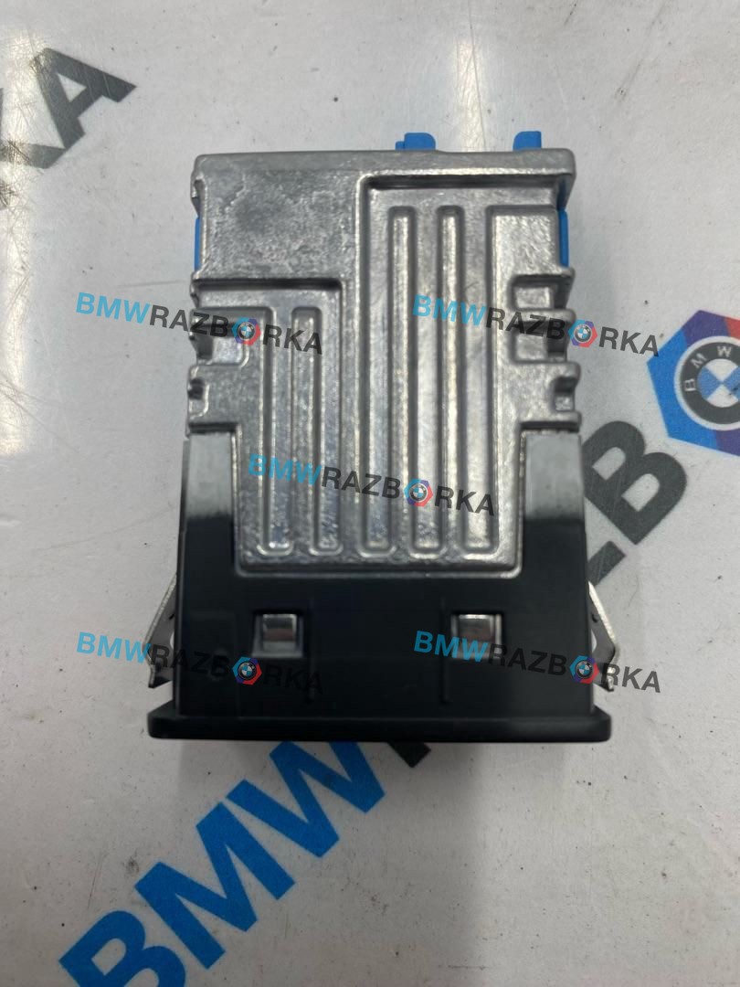 разъем AUX / USB BMW X6 G06 [рестайлинг] G06 2023, 3.0 л., i, B58B30, бензин, АКПП, a96, внедорожник 5 дв., полный привод, 5A84164