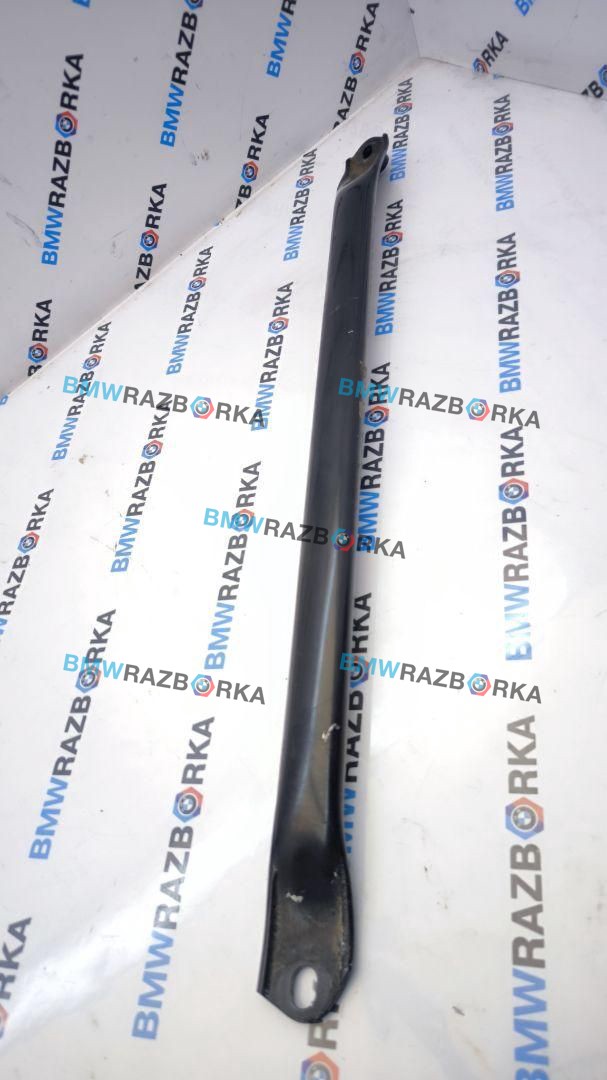Распорка (растяжка) телевизора BMW 5 серия G30/G31 G30 2017, 2.0 л., B47 D20 B, дизель, АКПП, a90, седан, задний привод, правый руль, 7215023
