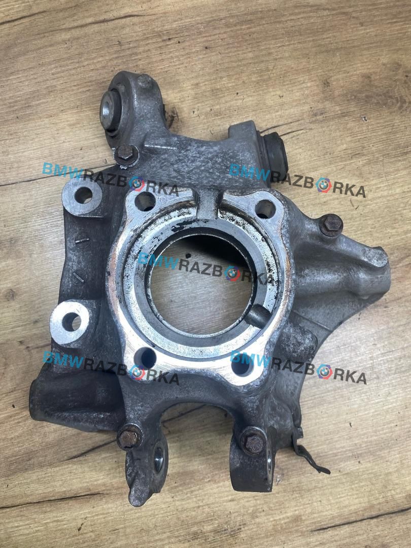 кулак задний правый BMW 5 серия G30/G31 G30 2017, 2.0 л., B47 D20 B, дизель, АКПП, a90, седан, задний привод, правый руль, 6866338