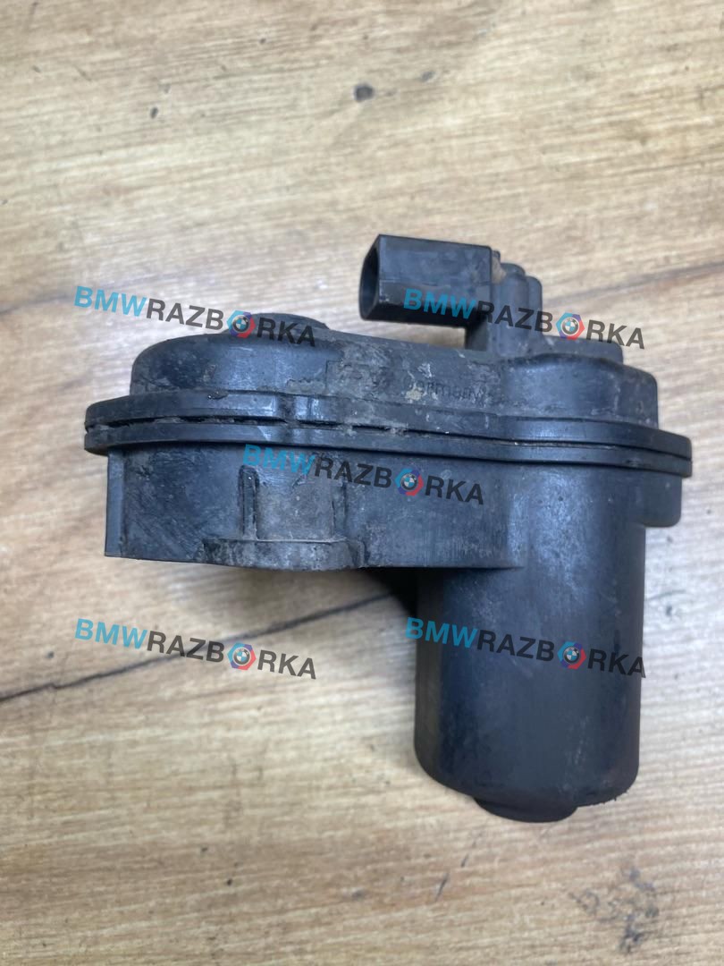 электроручник BMW 5 серия G30/G31 G30 2017, 2.0 л., B47 D20 B, дизель, АКПП, a90, седан, задний привод, правый руль, 34216870567, 6870567