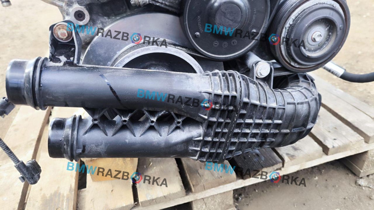 патрубок интеркулера BMW M4 G82/G83 G82 2021, S58B30A, АКПП, black-sapphire metallic, купе, полный привод, 13718054842, 8054842