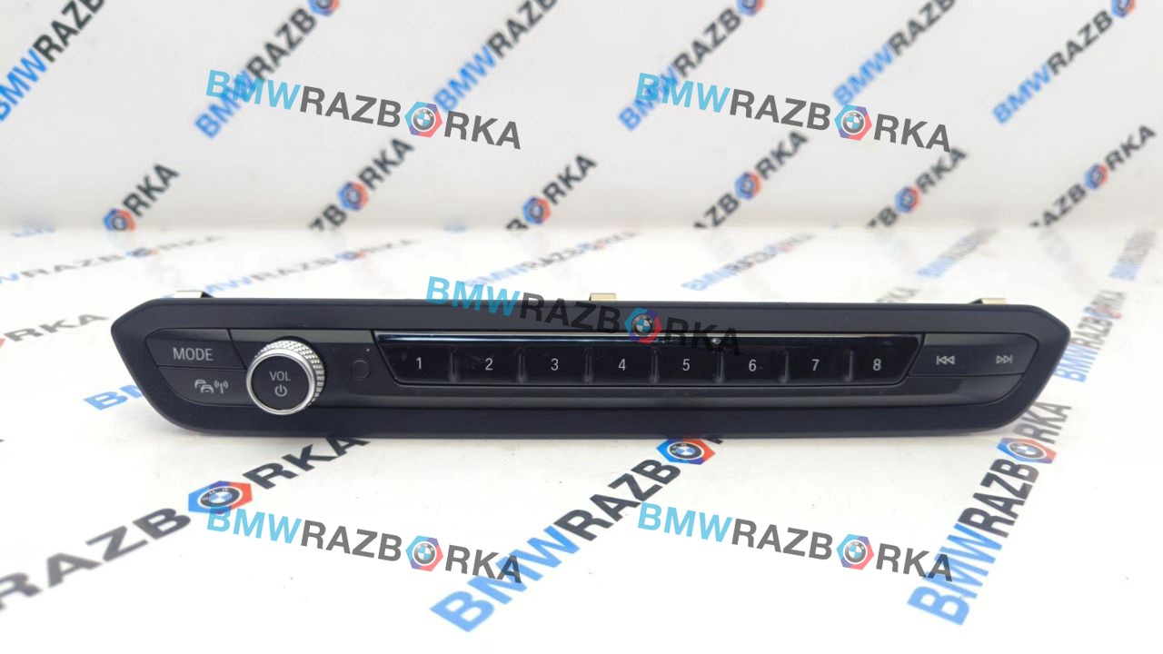 панель управления магнитолой BMW M4 G82/G83 G82 2021, S58B30A, АКПП, black-sapphire metallic, купе, полный привод, 61315A47C61, 5A47C61