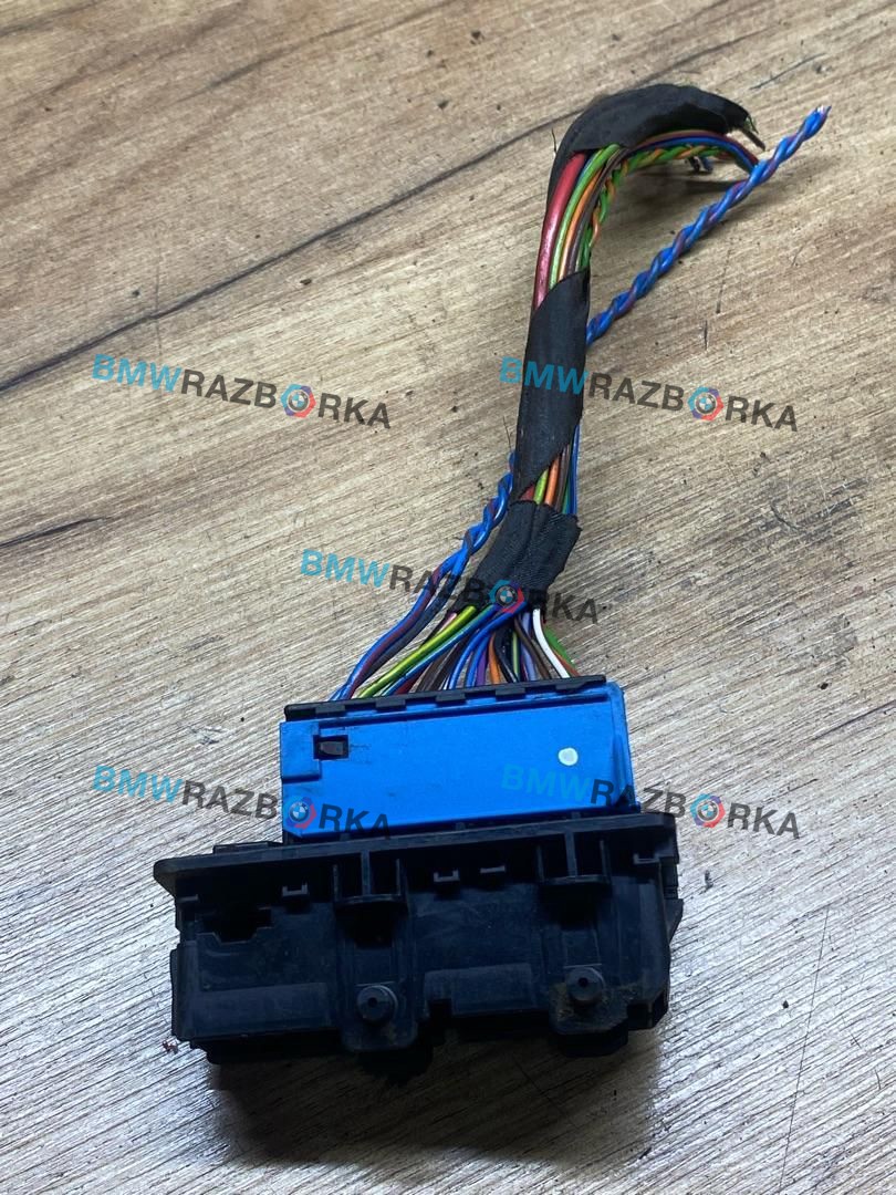 разъем (фишка) проводки BMW 5 серия G30/G31 G30 2017, 2.0 л., B47 D20 B, дизель, АКПП, a90, седан, задний привод, правый руль, 9221022, 9221027