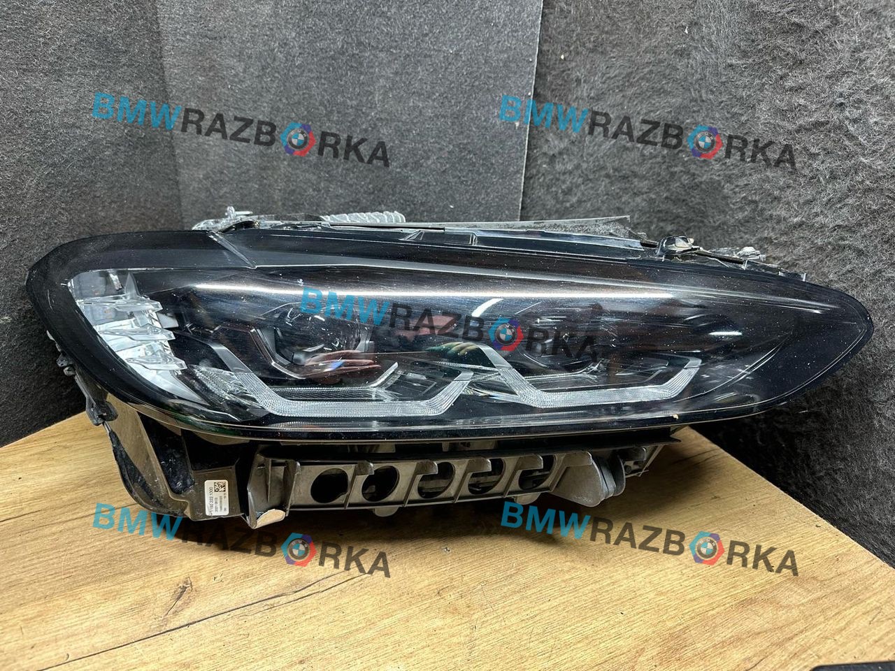 фара правая BMW M4 G82/G83 G82 2021, S58B30A, АКПП, black-sapphire metallic, купе, полный привод, 9505112