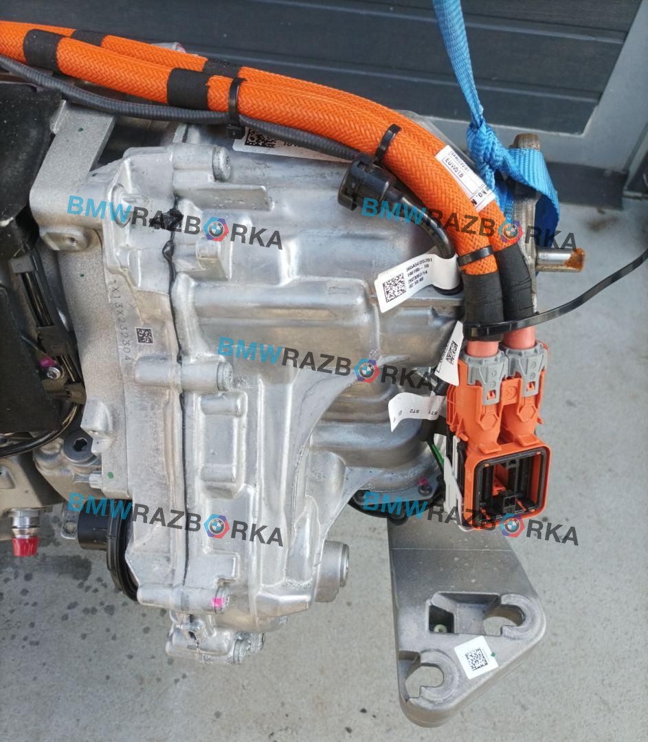 раздаточная коробка BMW XM G09 G09 2023, 4.4 л., 7889768