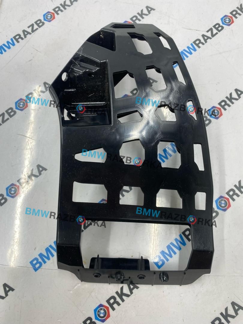 крепление крыла переднего правого BMW X5 G05 [рестайлинг] G05 2024, 3.0 л., B57 D30 B, дизель, АКПП, a96, внедорожник 5 дв., полный привод, 7421850, 51117421850