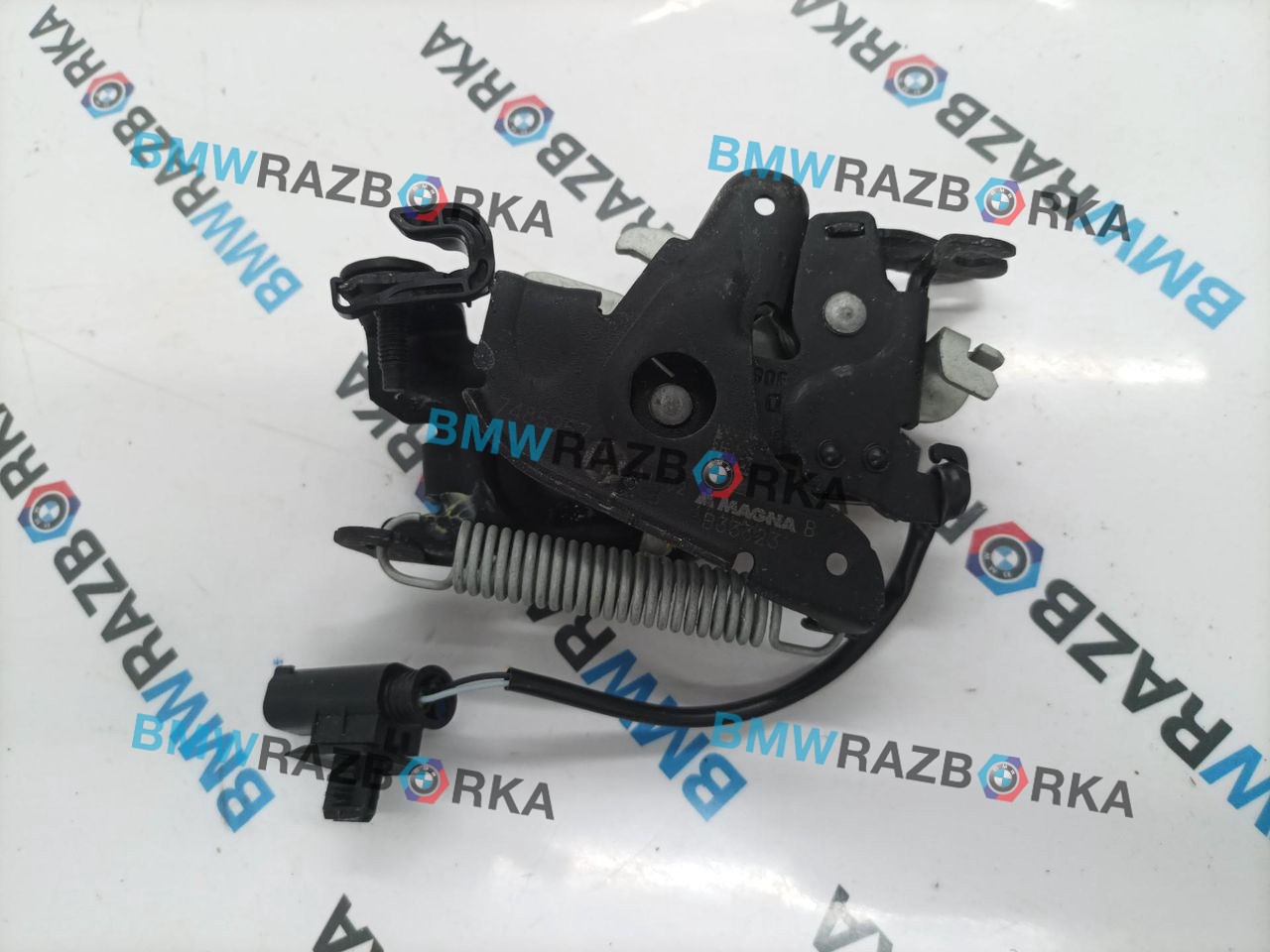 замок капота BMW X5 G05 [рестайлинг] G05 2024, 3.0 л., B57 D30 B, дизель, АКПП, a96, внедорожник 5 дв., полный привод, 7485957