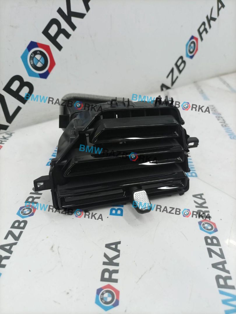 дефлектор обдува салона BMW X5 G05 [рестайлинг] G05 2024, 3.0 л., B57 D30 B, дизель, АКПП, a96, внедорожник 5 дв., полный привод, 5A4F827, 5A46266