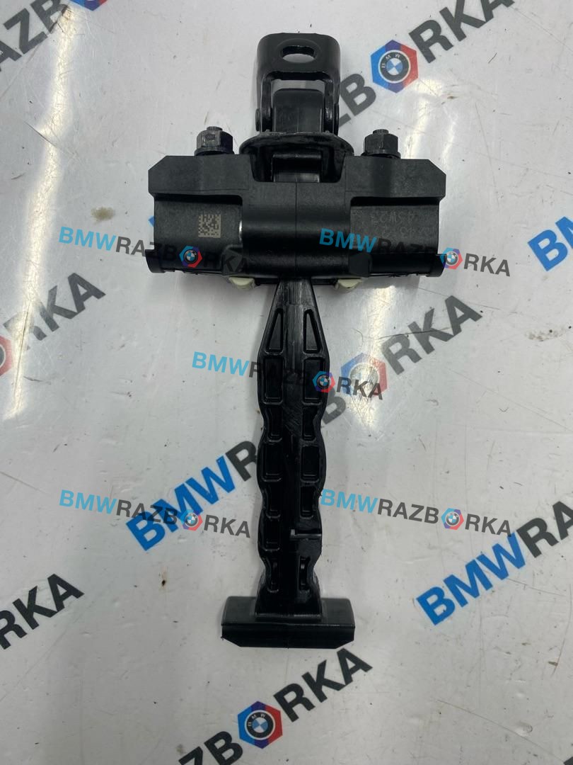 ограничитель открывания двери BMW X5 G05 [рестайлинг] G05 2024, 3.0 л., B57 D30 B, дизель, АКПП, a96, внедорожник 5 дв., полный привод, 7431279