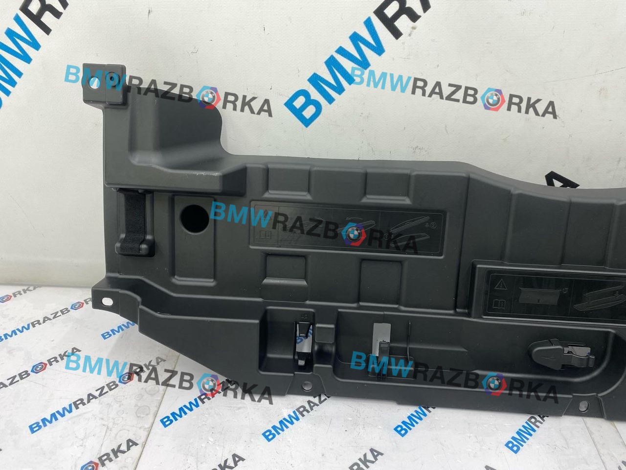 пол багажника BMW X5 G05 [рестайлинг] G05 2024, 3.0 л., B57 D30 B, дизель, АКПП, a96, внедорожник 5 дв., полный привод, 7438261