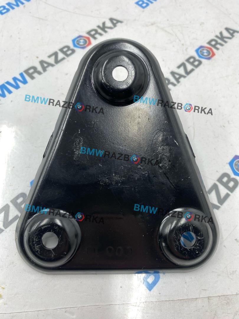 крепление аккумулятора BMW X5 G05 [рестайлинг] G05 2024, 3.0 л., B57 D30 B, дизель, АКПП, a96, внедорожник 5 дв., полный привод, 6827078