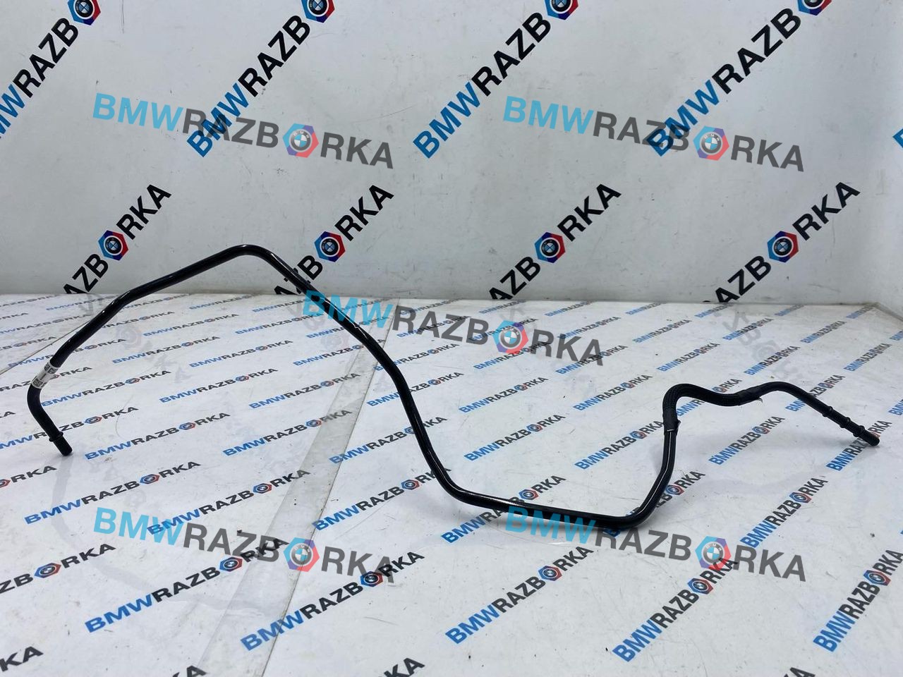 трубка топливная BMW X5 G05 [рестайлинг] G05 2024, 3.0 л., B57 D30 B, дизель, АКПП, a96, внедорожник 5 дв., полный привод, 9845351