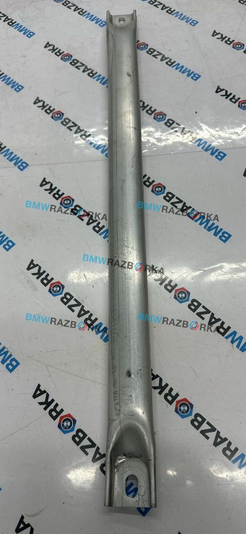 Распорка (растяжка) телевизора BMW X5 G05 [рестайлинг] G05 2024, 3.0 л., B57 D30 B, дизель, АКПП, a96, внедорожник 5 дв., полный привод, 51617329746, 7329746