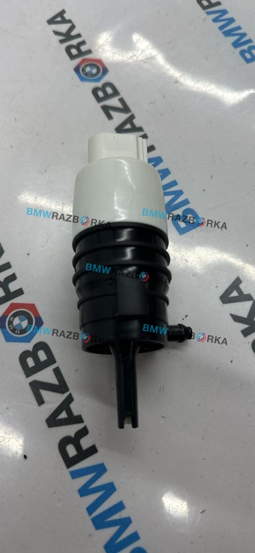 насос (моторчик) омывателя стекла BMW X5 G05 [рестайлинг] G05 2024, 3.0 л., B57 D30 B, дизель, АКПП, a96, внедорожник 5 дв., полный привод, 8736998