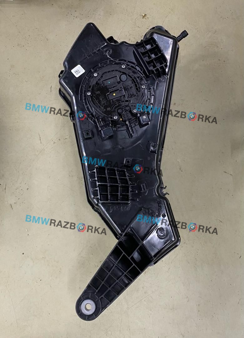 бак AdBlue (мочевины) BMW X5 G05 [рестайлинг] G05 2024, 3.0 л., B57 D30 B, дизель, АКПП, a96, внедорожник 5 дв., полный привод, 9488143