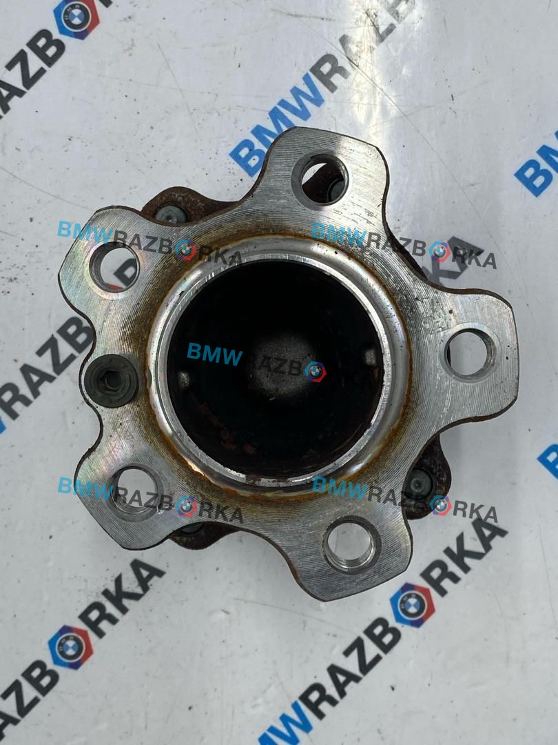 ступица задняя BMW X2 U10 2025, 2.0 л., бензин, АКПП, белый, внедорожник 5 дв., передний привод, правый руль, 6899176