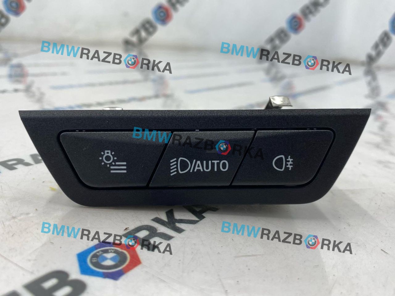блок управления светом BMW X2 U10 2025, 2.0 л., бензин, АКПП, белый, внедорожник 5 дв., передний привод, правый руль, 5A4A055