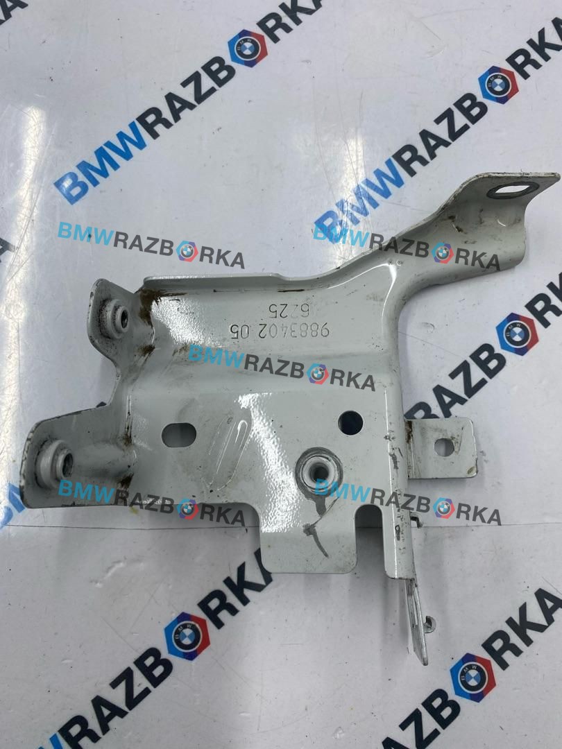 крепление ( кронштейн ) крыла BMW X2 U10 2025, 2.0 л., бензин, АКПП, белый, внедорожник 5 дв., передний привод, правый руль, 9883402