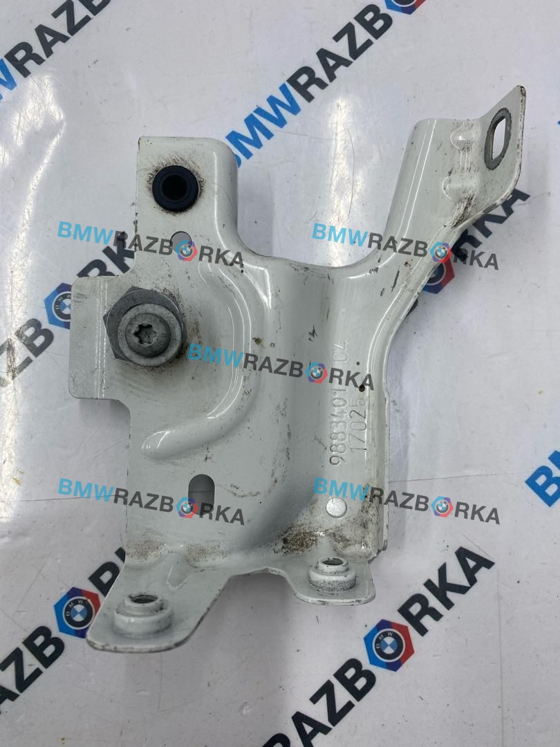 крепление ( кронштейн ) крыла BMW X2 U10 2025, 2.0 л., бензин, АКПП, белый, внедорожник 5 дв., передний привод, правый руль, 9883401