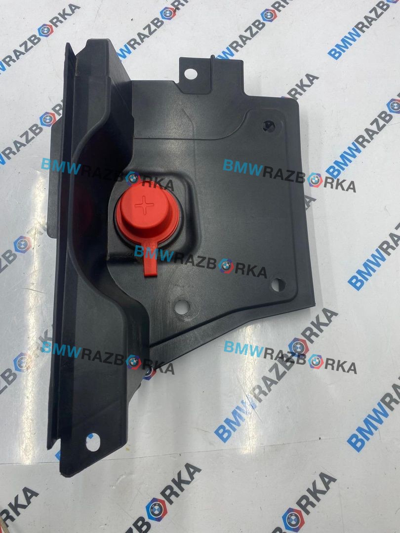 крышка аккумулятора BMW X2 U10 2025, 2.0 л., бензин, АКПП, белый, внедорожник 5 дв., передний привод, правый руль, 9465690