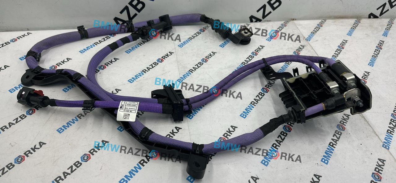плюсовой провод аккумулятора BMW X7 G07 [рестайлинг] G07 2023, 3.0 л., B58B30P, бензин, АКПП, 475, внедорожник 5 дв., полный привод, 5A385F2, 5A70EF4