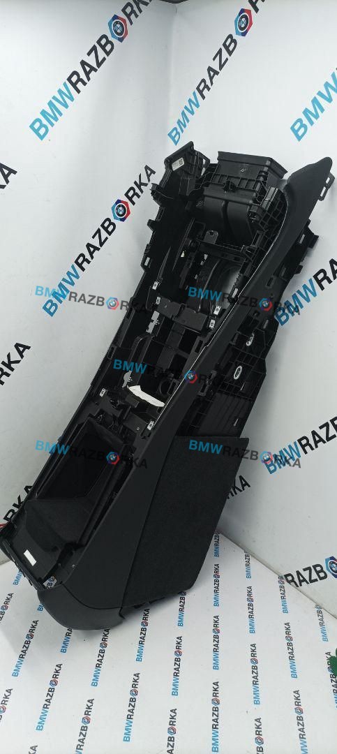 подлокотник BMW X7 G07 [рестайлинг] G07 2023, 3.0 л., B58B30P, бензин, АКПП, 475, внедорожник 5 дв., полный привод